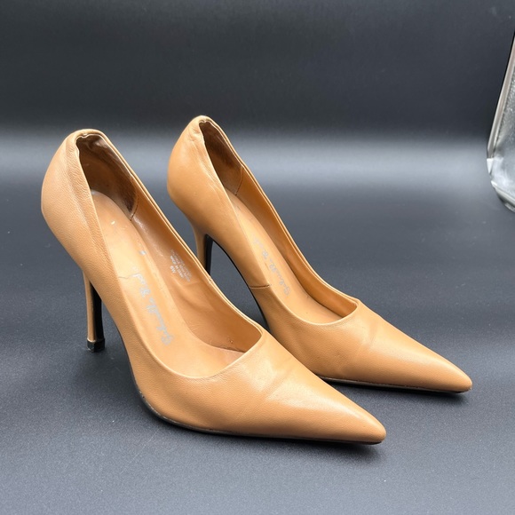 Gabriella Rocha Mylie Size 6 Pumps - Picture 2 of 7